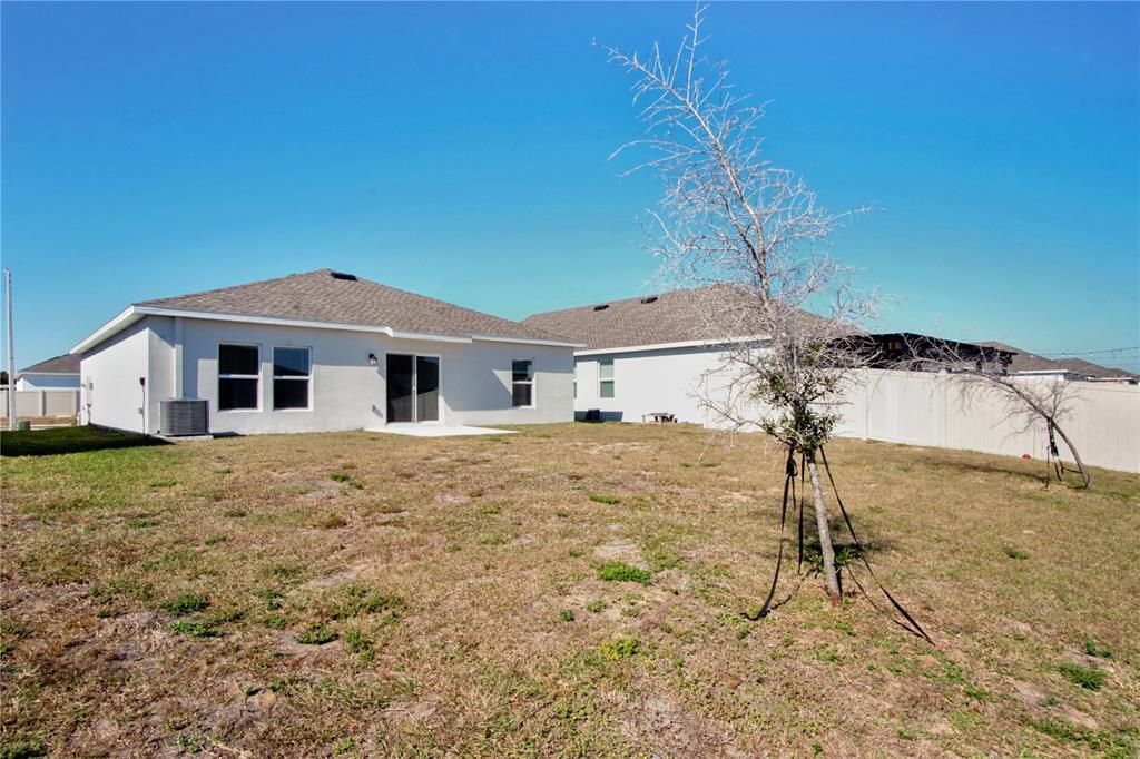 For Rent: $1,750 (3 beds, 2 baths, 1552 Square Feet)