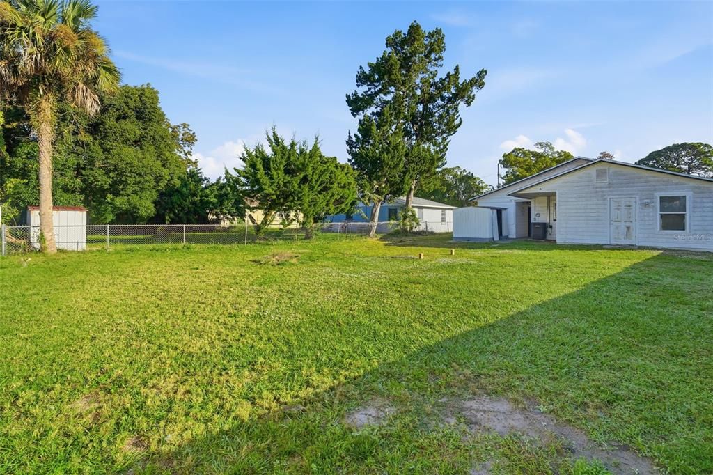 For Sale: $179,900 (3 beds, 2 baths, 944 Square Feet)