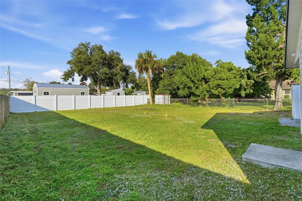 For Sale: $179,900 (3 beds, 2 baths, 944 Square Feet)