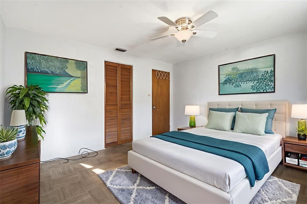 For Sale: $179,900 (3 beds, 2 baths, 944 Square Feet)