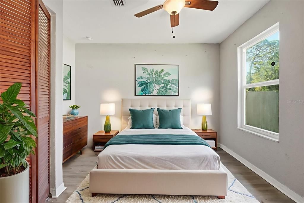 For Sale: $179,900 (3 beds, 2 baths, 944 Square Feet)