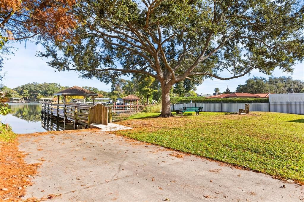 For Sale: $490,000 (4 beds, 2 baths, 2320 Square Feet)