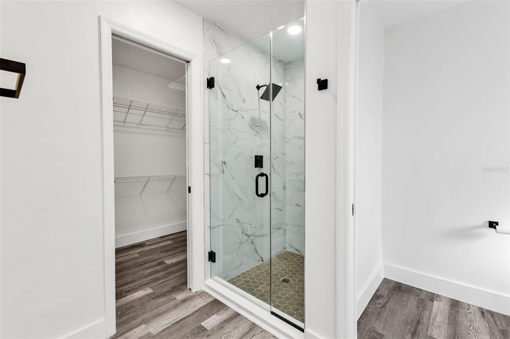 For Rent: $2,850 (3 beds, 2 baths, 2044 Square Feet)