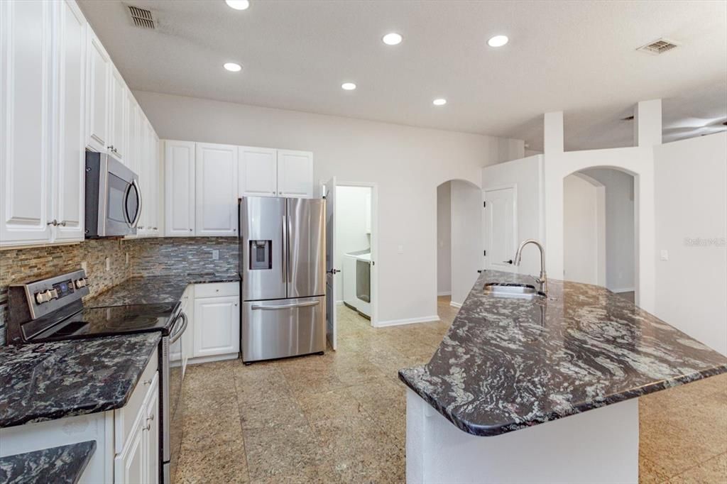 For Sale: $599,000 (4 beds, 3 baths, 2580 Square Feet)