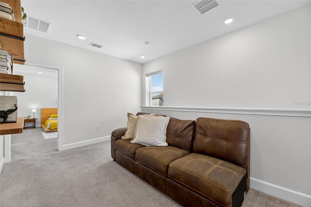 For Rent: $2,900 (4 beds, 3 baths, 2273 Square Feet)