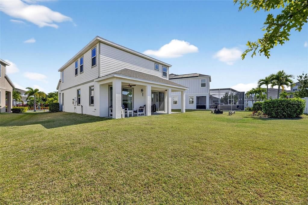 For Rent: $2,900 (4 beds, 3 baths, 2273 Square Feet)