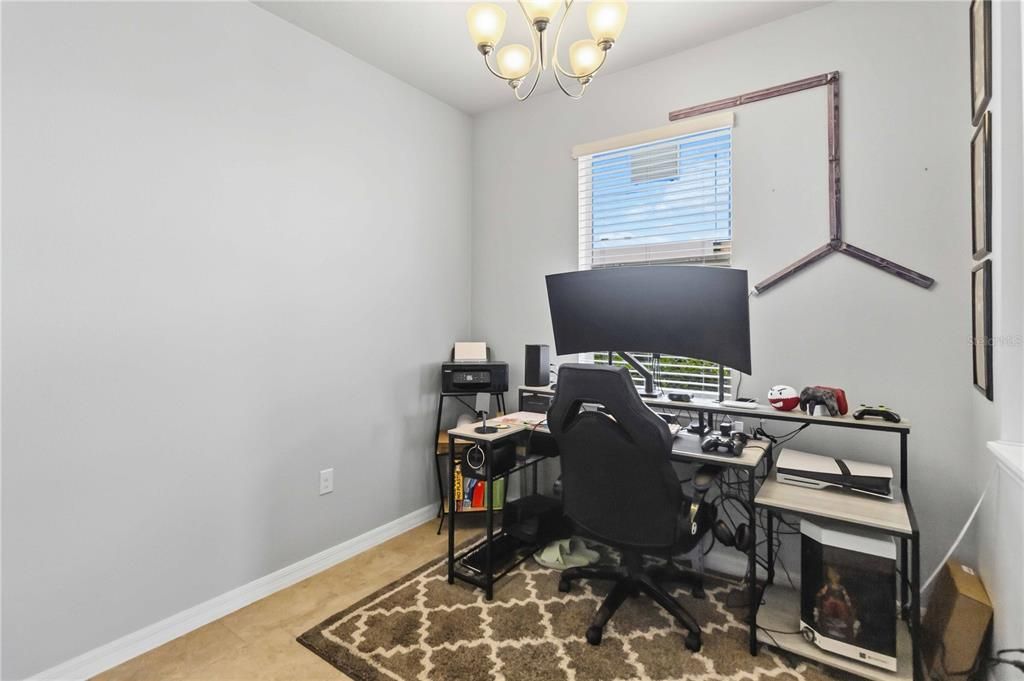 На продажу: $329,000 (3 спален, 2 ванн, 1699 Квадратных фут)