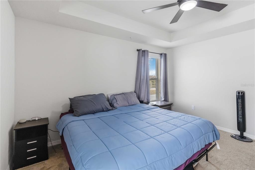 На продажу: $329,000 (3 спален, 2 ванн, 1699 Квадратных фут)