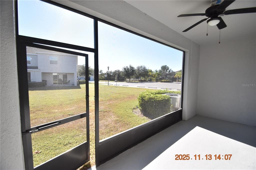 For Rent: $2,195 (3 beds, 2 baths, 1707 Square Feet)