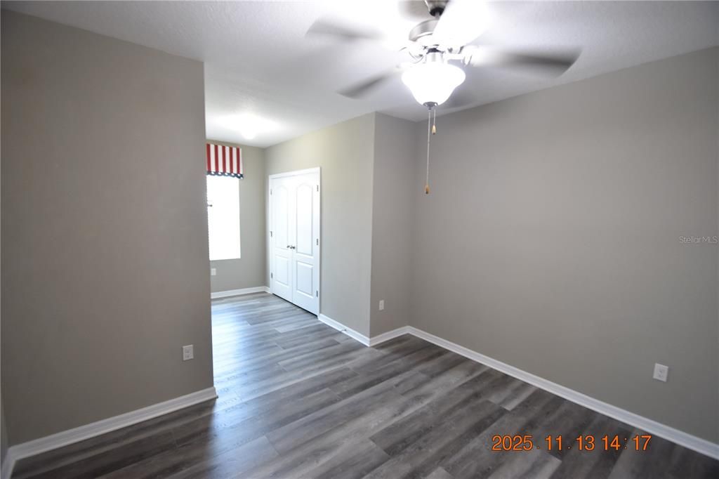 For Rent: $2,195 (3 beds, 2 baths, 1707 Square Feet)