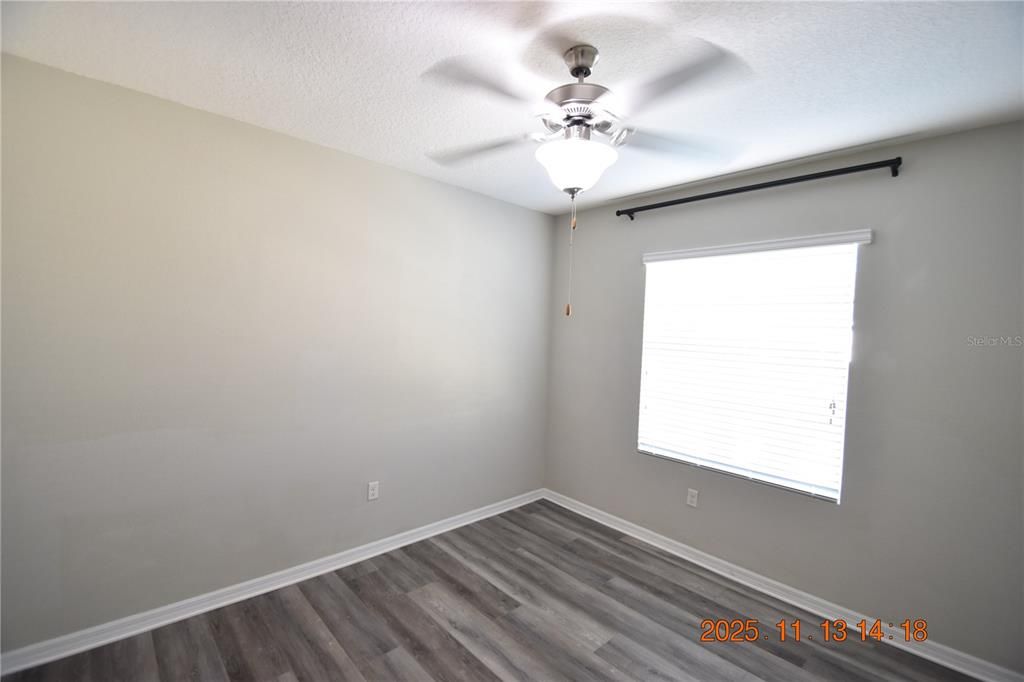 For Rent: $2,195 (3 beds, 2 baths, 1707 Square Feet)