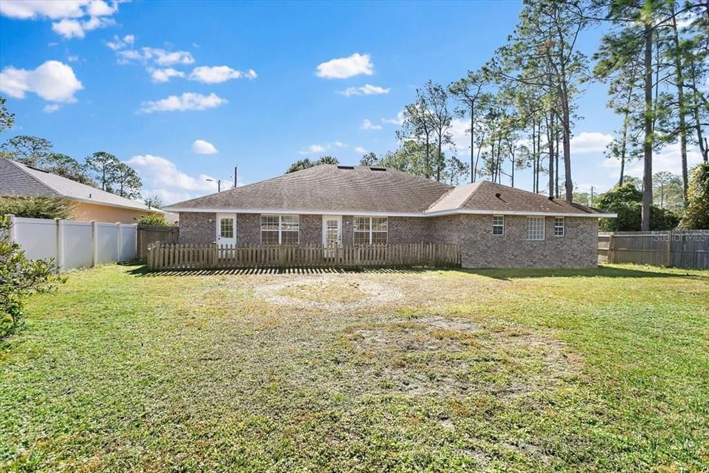 待售: $400,000 (4 贝兹, 3 浴室, 2976 平方英尺)