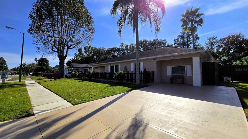 待售: $399,900 (2 贝兹, 2 浴室, 1397 平方英尺)