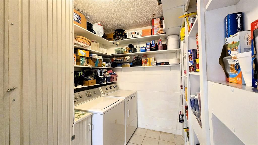 待售: $399,900 (2 贝兹, 2 浴室, 1397 平方英尺)