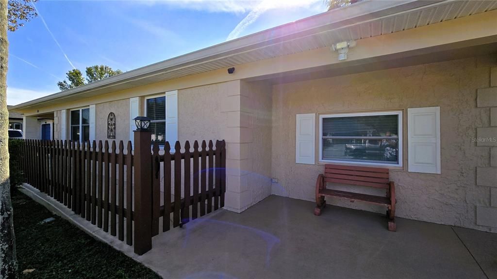 待售: $399,900 (2 贝兹, 2 浴室, 1397 平方英尺)