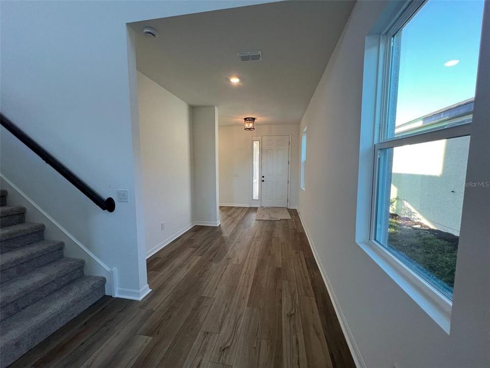 En Venta: $549,990 (3 camas, 2 baños, 2791 Pies cuadrados)