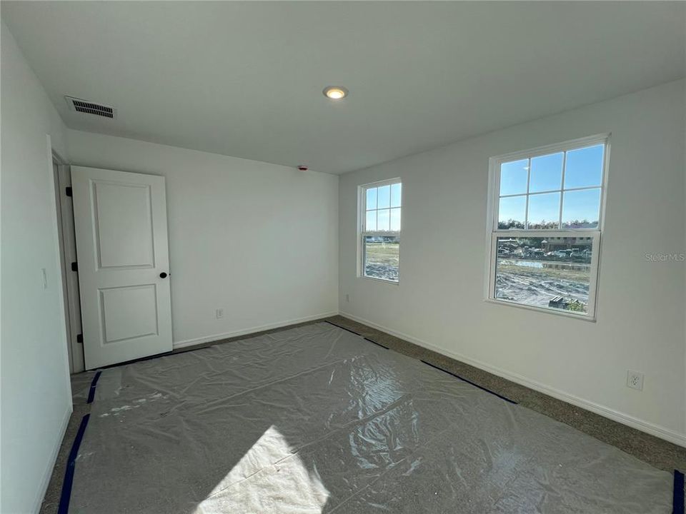 En Venta: $549,990 (3 camas, 2 baños, 2791 Pies cuadrados)