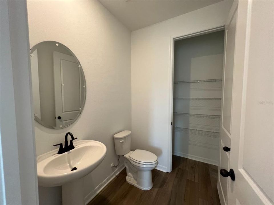 En Venta: $549,990 (3 camas, 2 baños, 2791 Pies cuadrados)