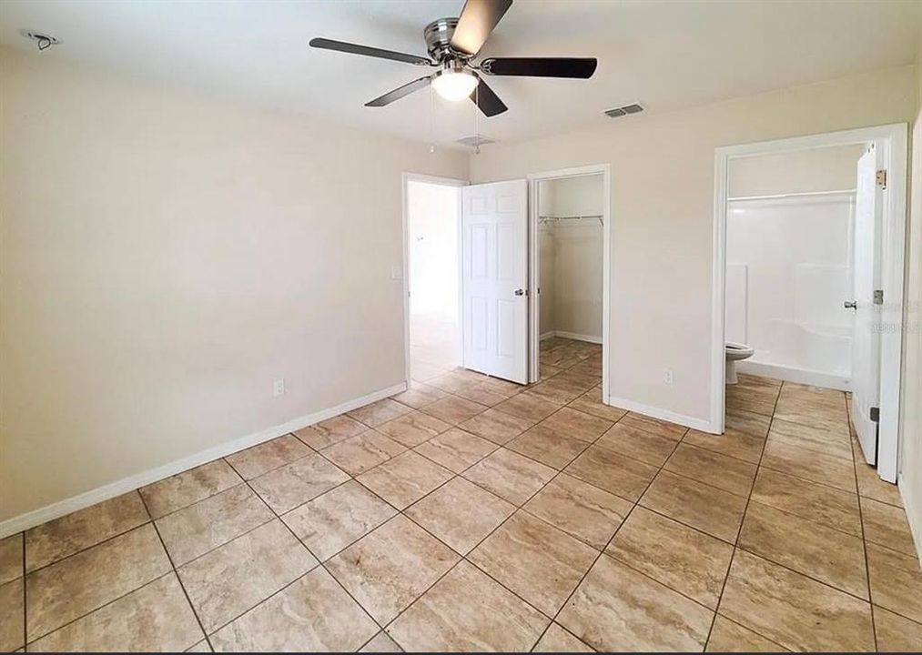 В аренду: $1,675 (3 спален, 2 ванн, 1077 Квадратных фут)