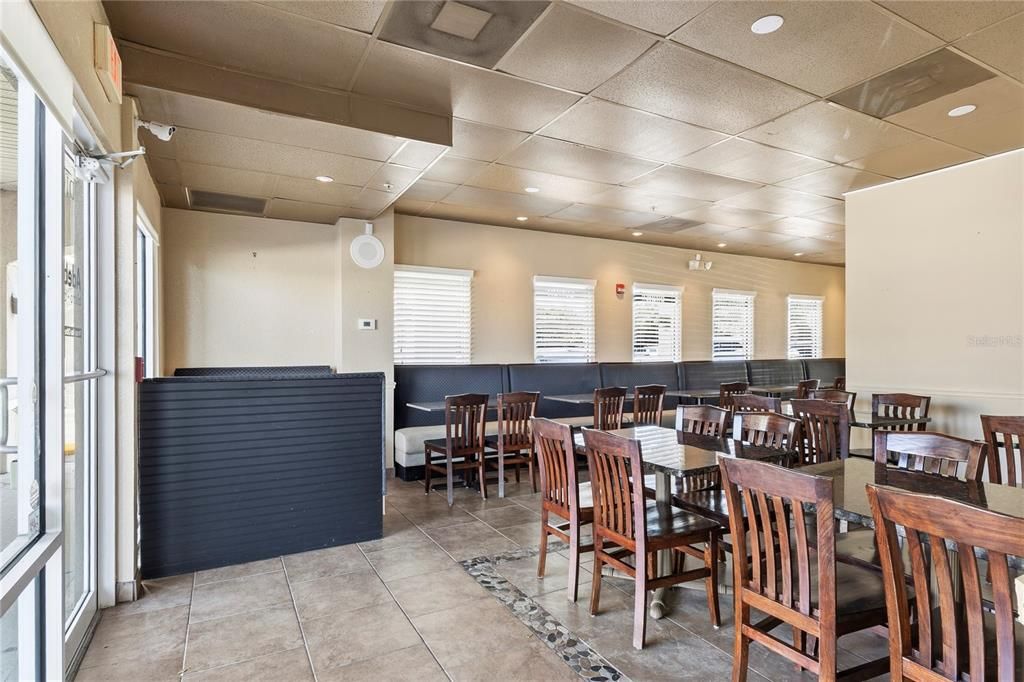 Active With Contract: $435,000 (0 beds, 0 baths, 1925 Square Feet)