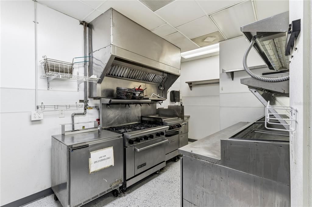 Active With Contract: $435,000 (0 beds, 0 baths, 1925 Square Feet)