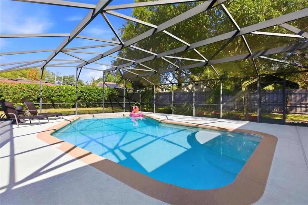 Active With Contract: $415,000 (4 beds, 2 baths, 1919 Square Feet)