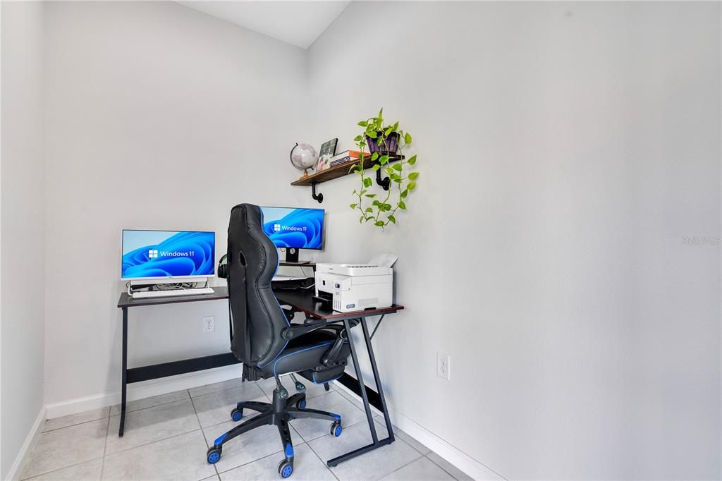 待售: $395,990 (3 贝兹, 2 浴室, 1641 平方英尺)