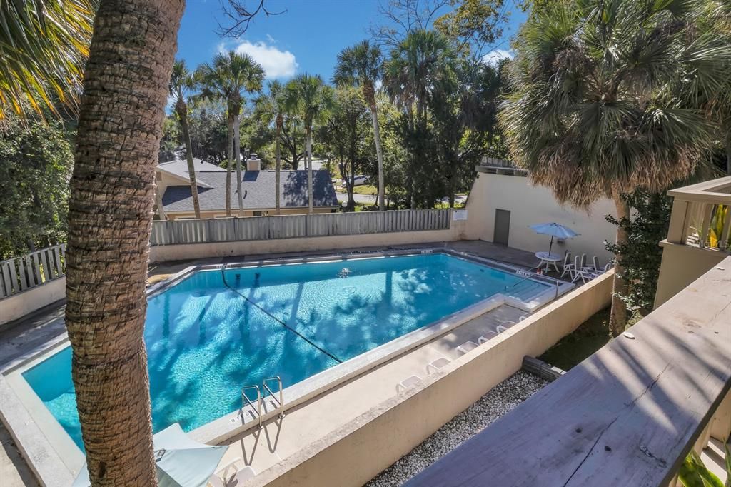 На продажу: $245,000 (2 спален, 2 ванн, 1599 Квадратных фут)