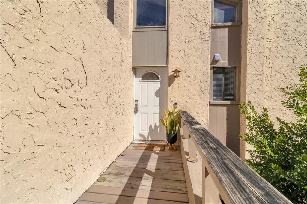 На продажу: $245,000 (2 спален, 2 ванн, 1599 Квадратных фут)