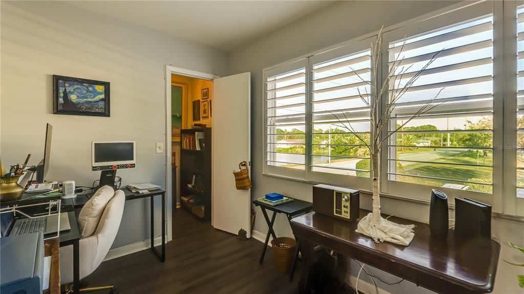 待售: $224,900 (2 贝兹, 2 浴室, 1305 平方英尺)