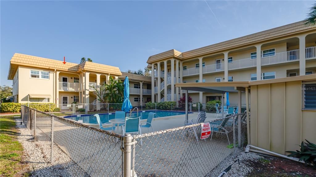 待售: $224,900 (2 贝兹, 2 浴室, 1305 平方英尺)