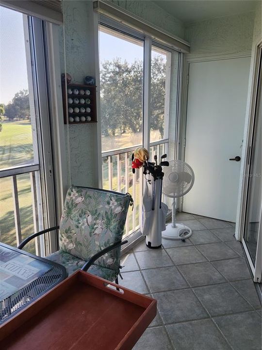 В аренду: $3,700 (2 спален, 2 ванн, 1042 Квадратных фут)