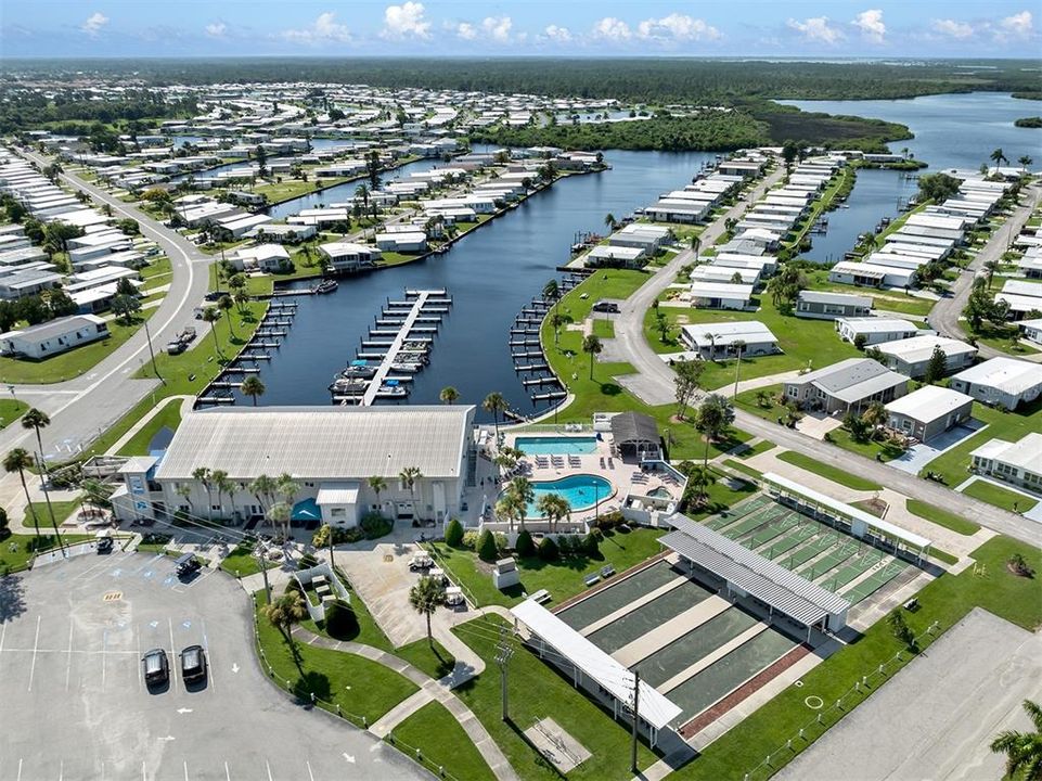 For Sale: $134,900 (2 beds, 2 baths, 1152 Square Feet)