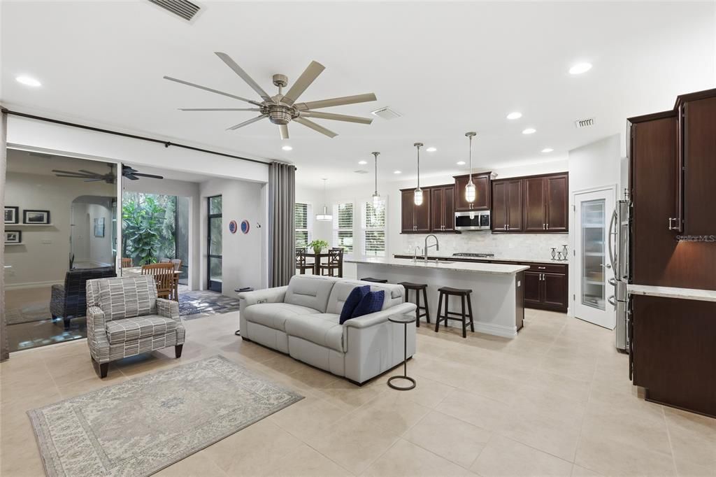 For Sale: $649,000 (3 beds, 3 baths, 2192 Square Feet)