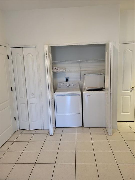 出租: $2,000 (2 贝兹, 2 浴室, 1148 平方英尺)