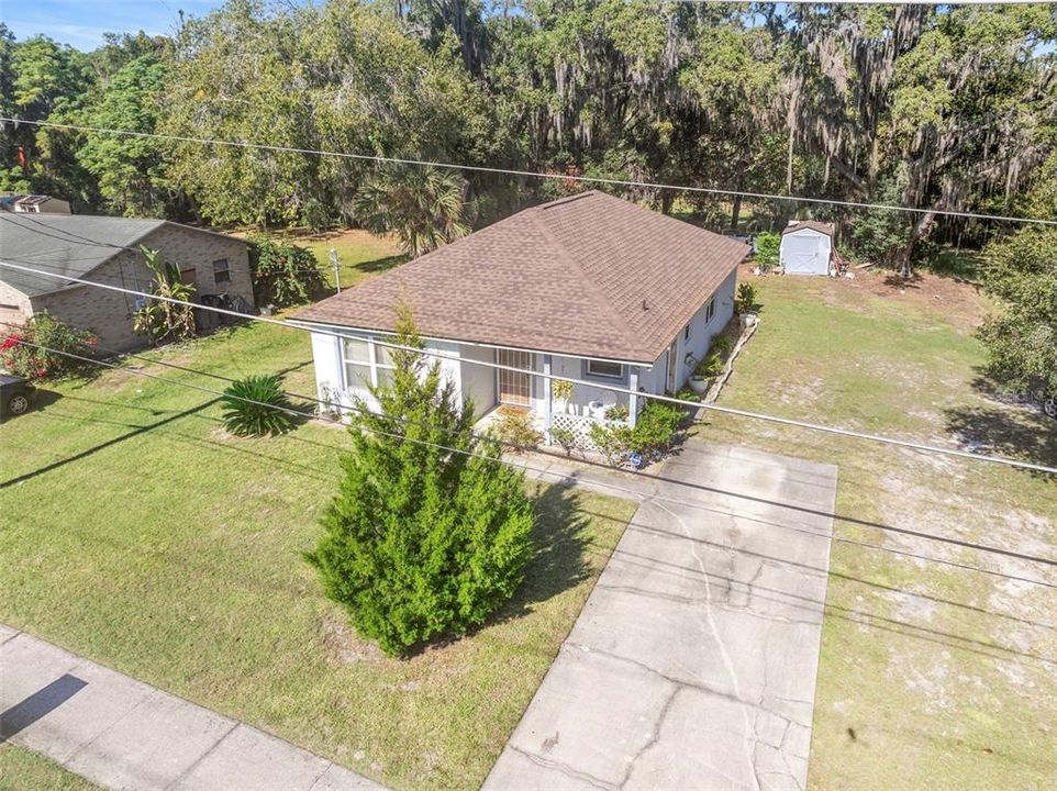 For Sale: $280,000 (3 beds, 2 baths, 1204 Square Feet)