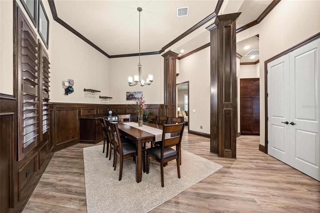 For Sale: $1,489,000 (4 beds, 3 baths, 3405 Square Feet)