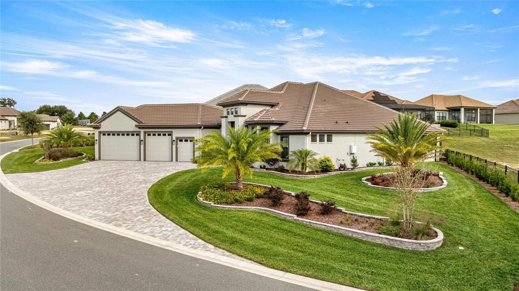 For Sale: $1,489,000 (4 beds, 3 baths, 3405 Square Feet)