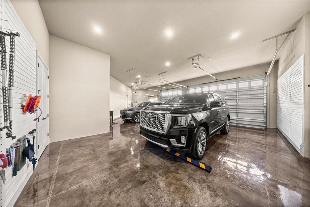 For Sale: $1,489,000 (4 beds, 3 baths, 3405 Square Feet)