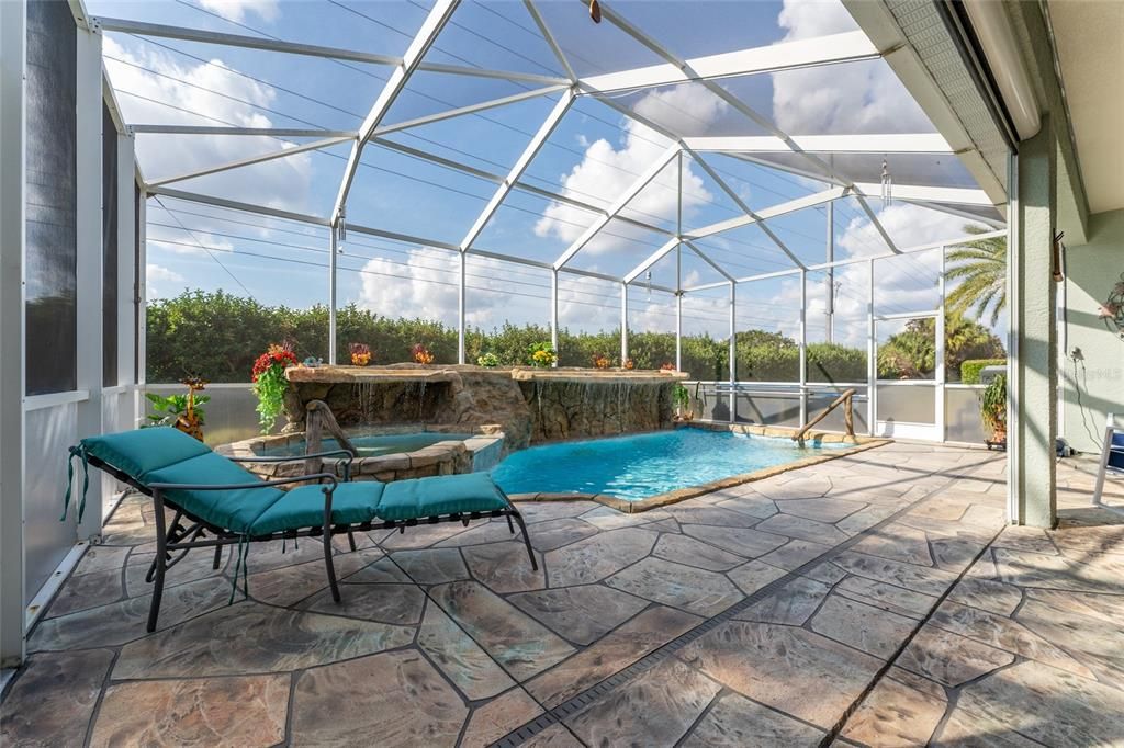 En Venta: $460,000 (3 camas, 2 baños, 2386 Pies cuadrados)