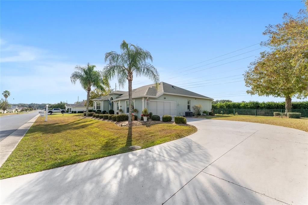 En Venta: $460,000 (3 camas, 2 baños, 2386 Pies cuadrados)