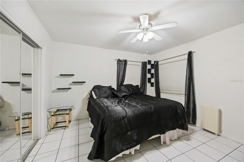 For Sale: $442,000 (3 beds, 1 baths, 1367 Square Feet)