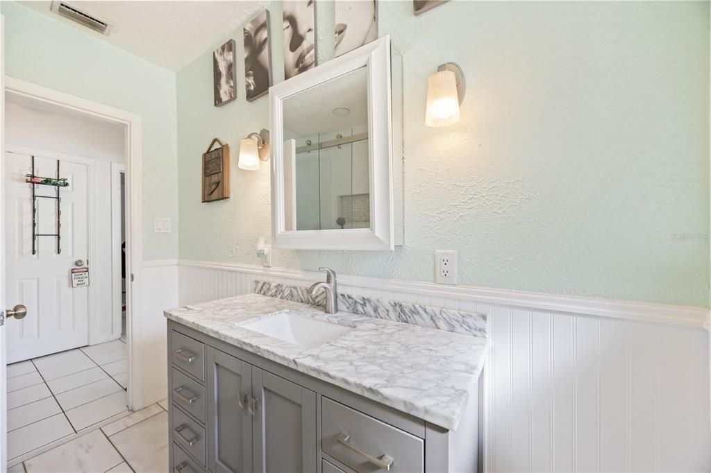 For Sale: $442,000 (3 beds, 1 baths, 1367 Square Feet)