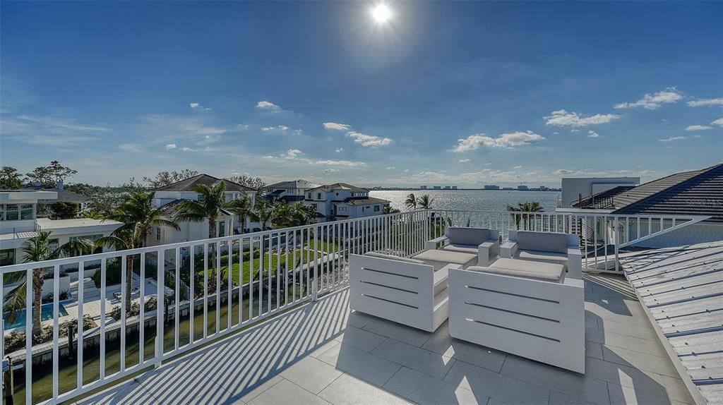 待售: $6,500,000 (5 贝兹, 5 浴室, 5016 平方英尺)