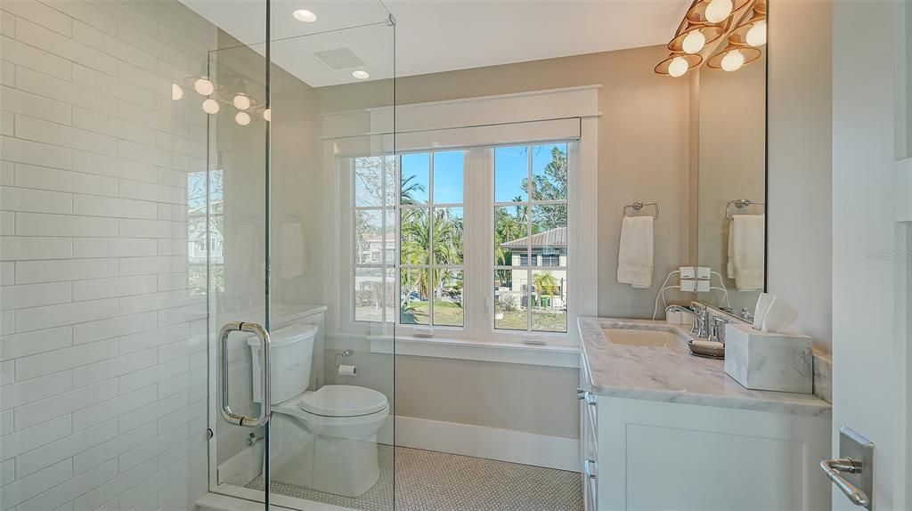 待售: $6,500,000 (5 贝兹, 5 浴室, 5016 平方英尺)