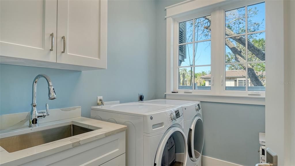 待售: $6,500,000 (5 贝兹, 5 浴室, 5016 平方英尺)