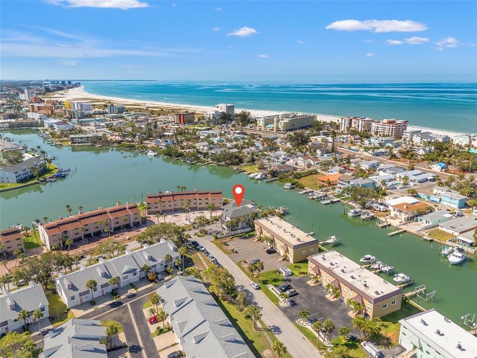 En Venta: $1,500,000 (10 camas, 10 baños, 6424 Pies cuadrados)