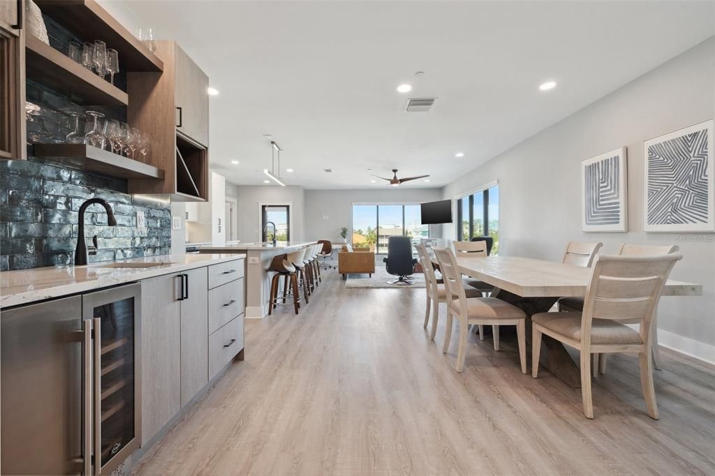 En Venta: $1,500,000 (10 camas, 10 baños, 6424 Pies cuadrados)