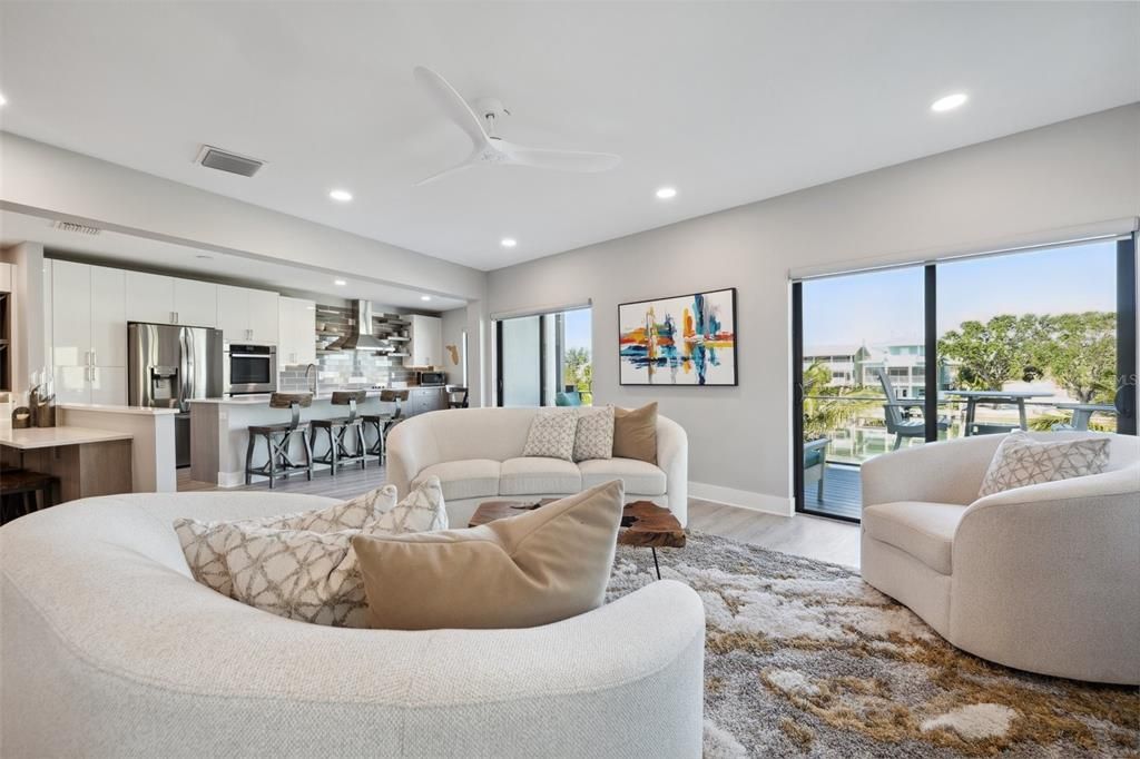 En Venta: $1,500,000 (10 camas, 10 baños, 6424 Pies cuadrados)