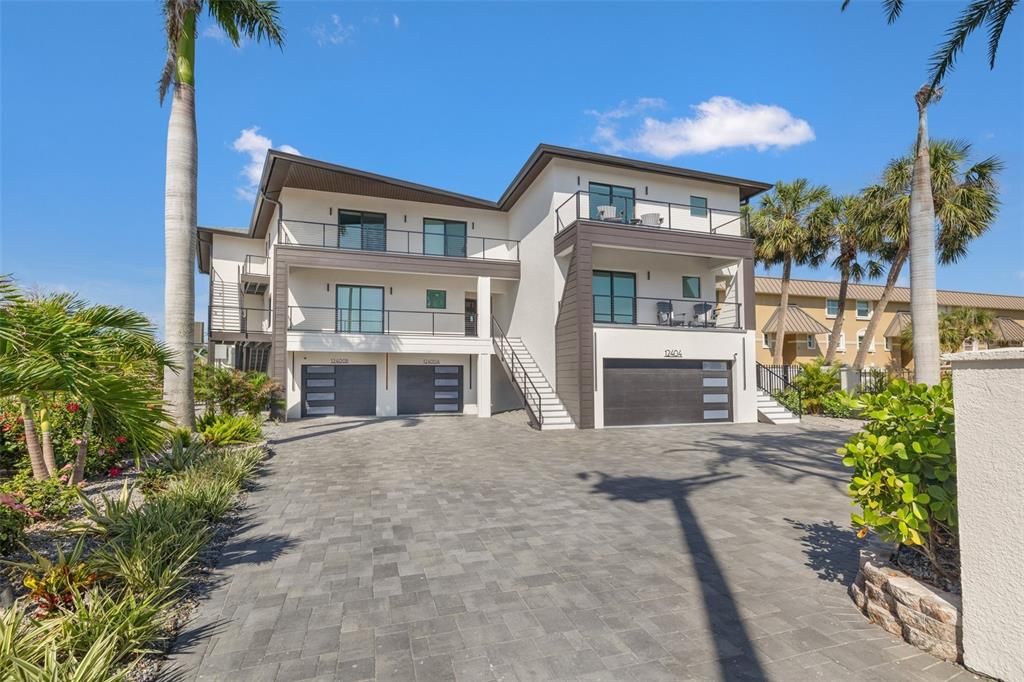 En Venta: $1,500,000 (10 camas, 10 baños, 6424 Pies cuadrados)